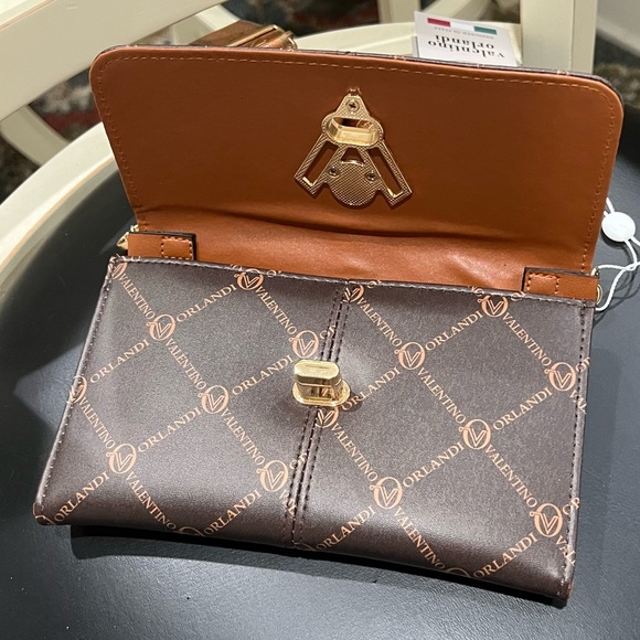 Valentino Brown and Gold Logo Crossbody Bag with turn lock closure - Picture 4 of 10